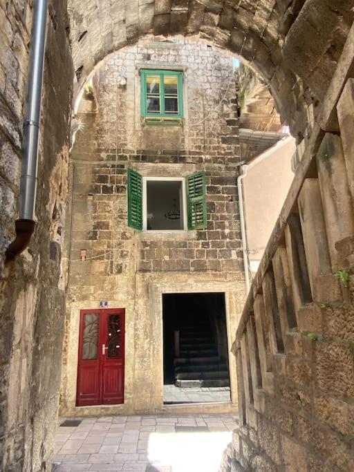 Diokletian'S Golden Nest Apartment Split Luaran gambar